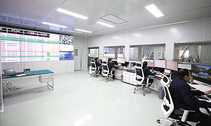 央媒持續(xù)關(guān)注 虹潤再增信心--新華社客戶端專題報道巜福建順昌虹潤儀表的國產(chǎn)化之路》，生動描述虹潤公司近年走過的成功之路